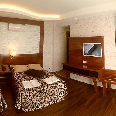 אלאניה Grand Bayar Beach Hotel מראה חיצוני תמונה