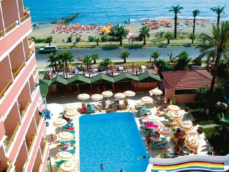 אלאניה Grand Bayar Beach Hotel מראה חיצוני תמונה