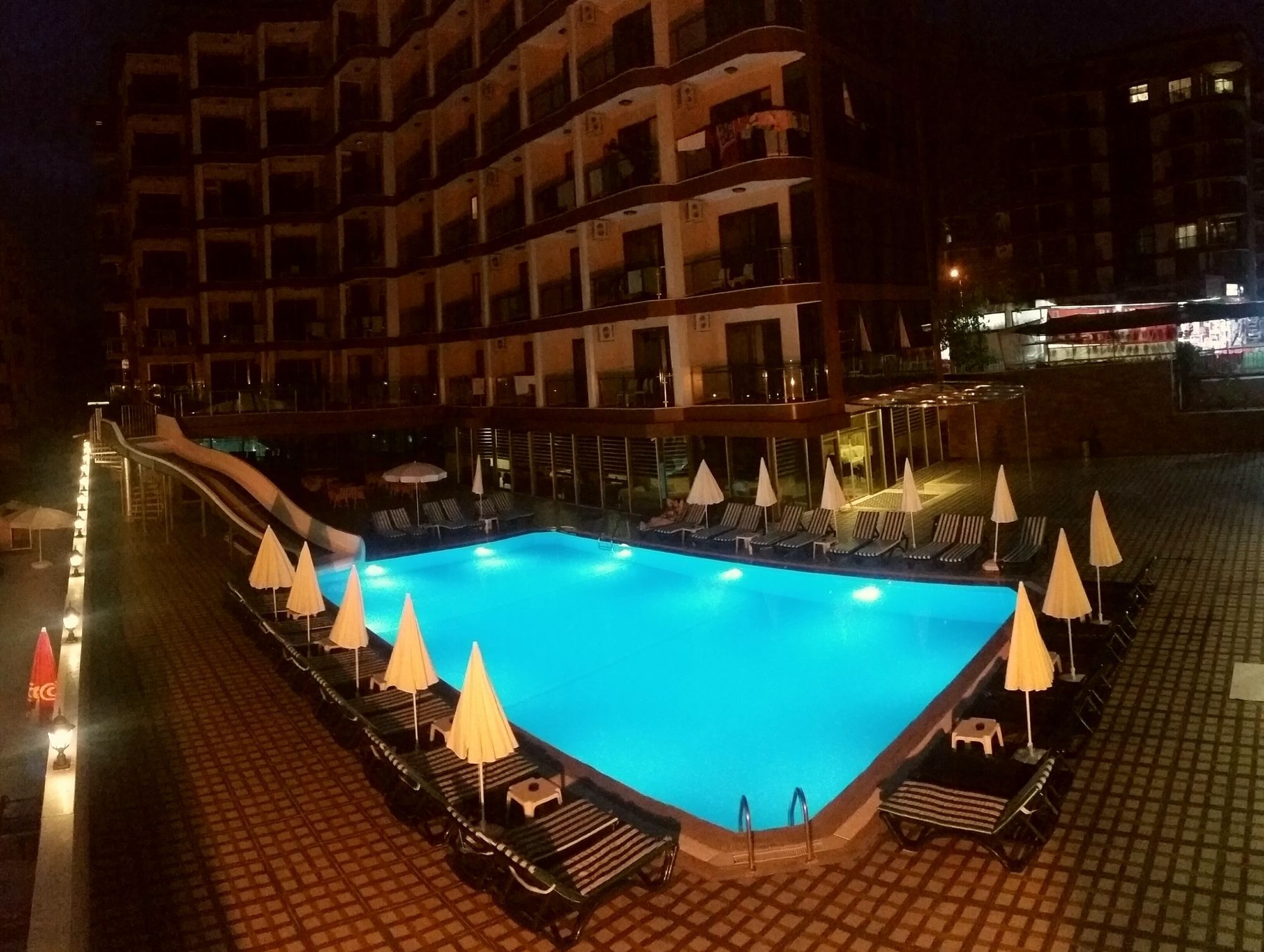 אלאניה Grand Bayar Beach Hotel מראה חיצוני תמונה